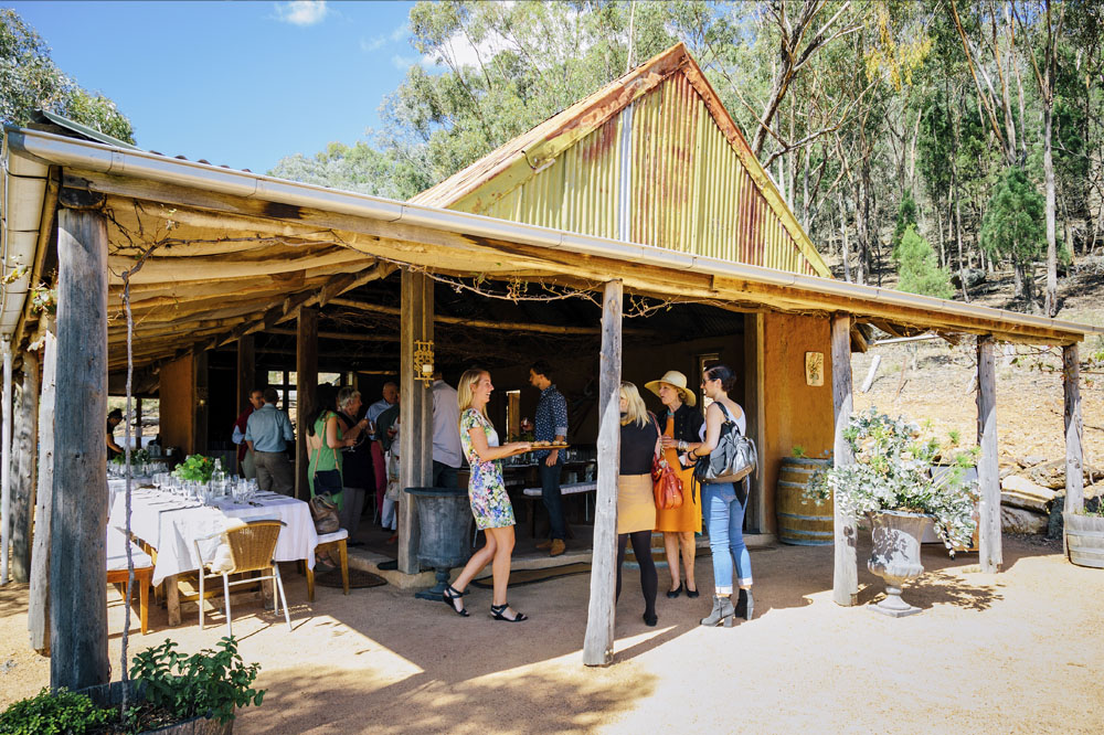 rosby mud hut food experience