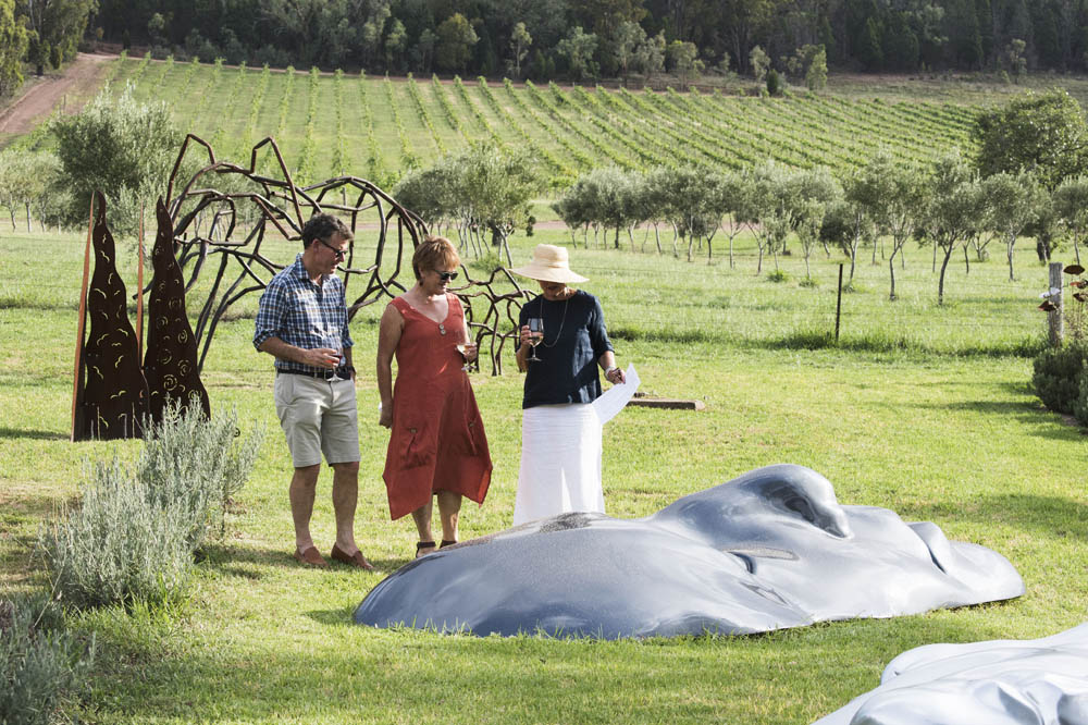 sculptures in the garden rosby mudgee nsw